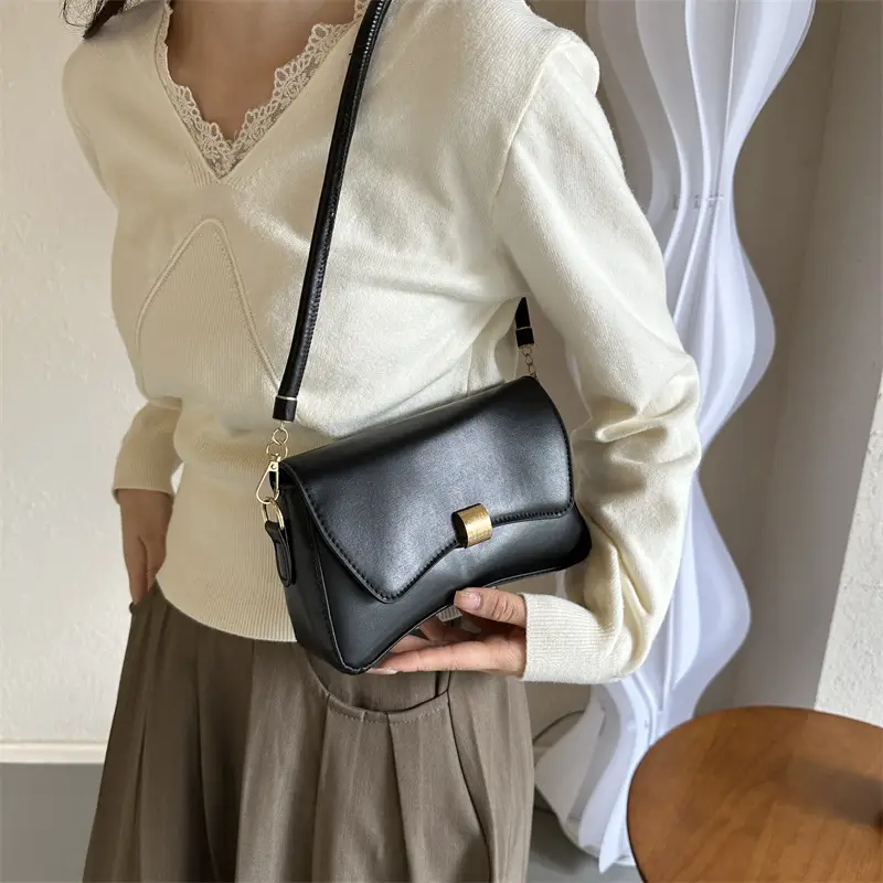 Black Leather Crossbody Bag for Women 2023 New Arrival - Image 6