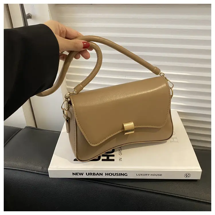 Black Leather Crossbody Bag for Women 2023 New Arrival — feature 12
