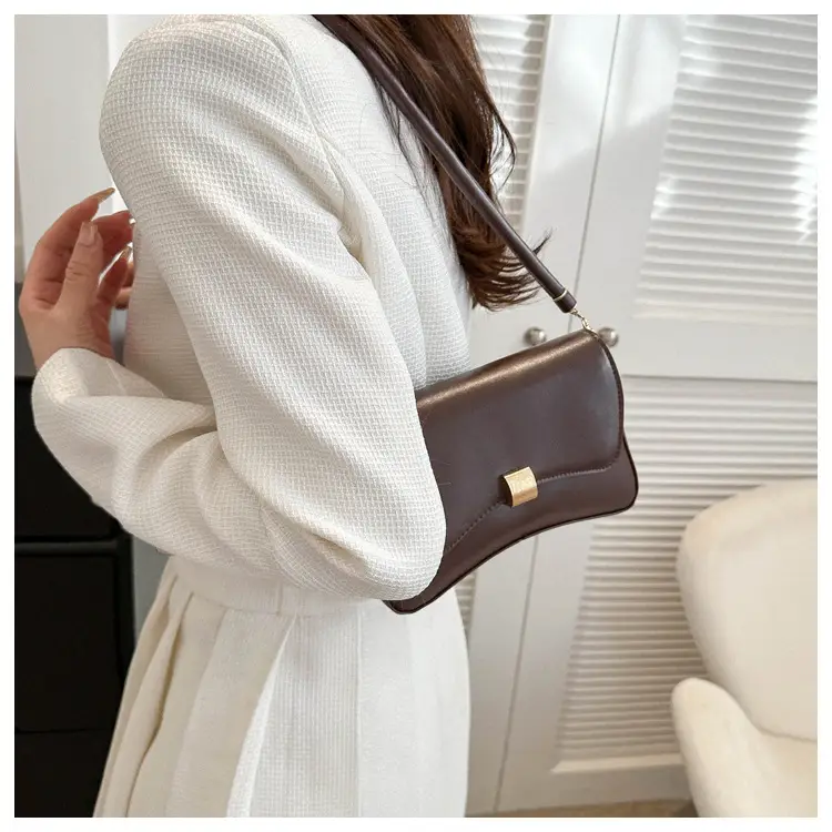 Black Leather Crossbody Bag for Women 2023 New Arrival — feature 21