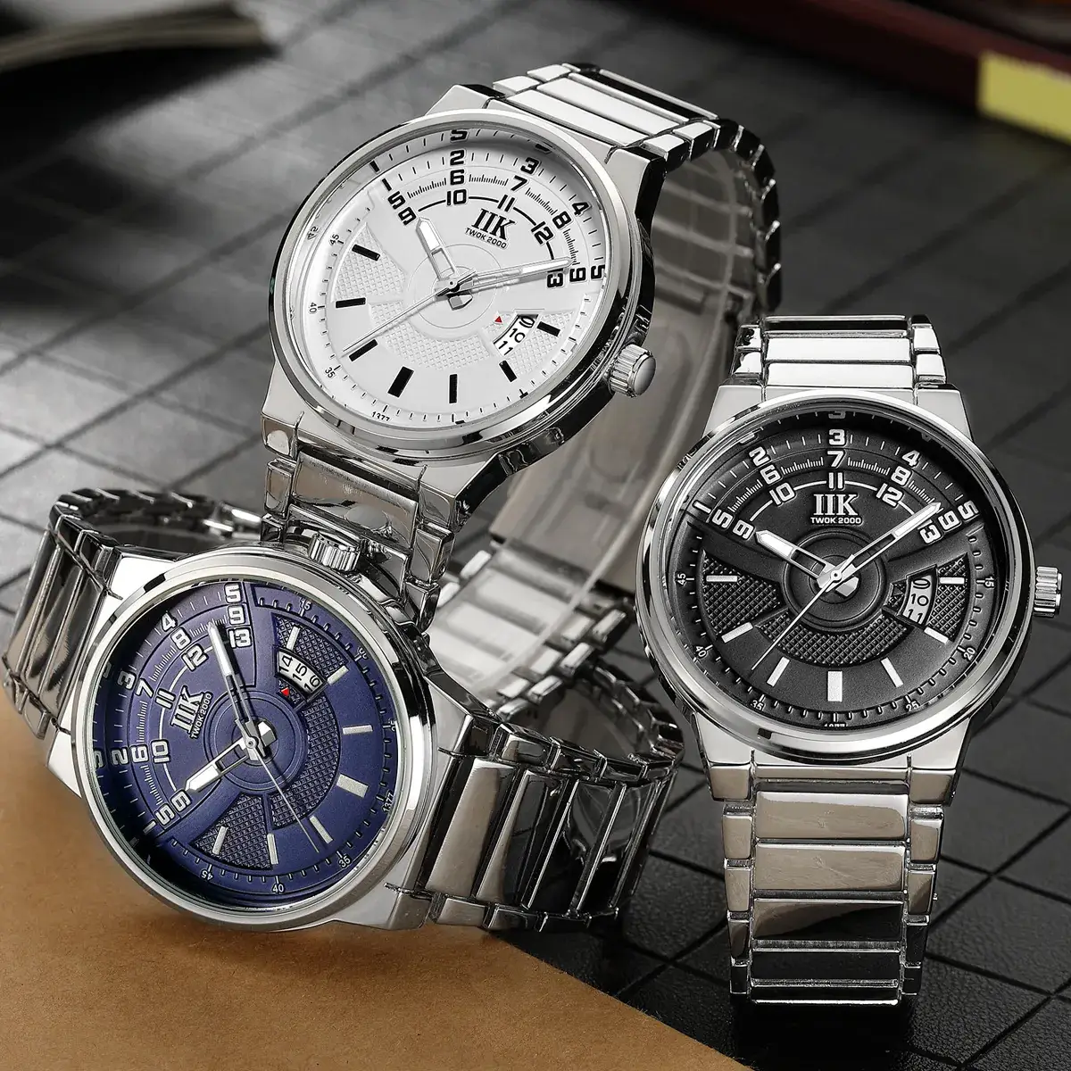 Men's Luminous Quartz Calendar Watch with Stainless Steel Band - Image 8