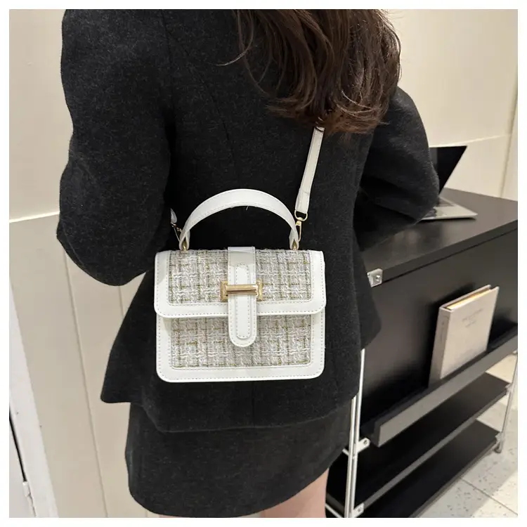 Houndstooth Black Textured Shoulder Bag Women 2024 — feature 22