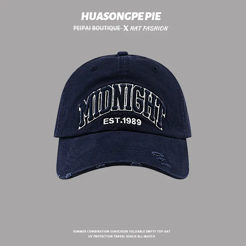 Mooning Print Cotton Cap Black — feature 11