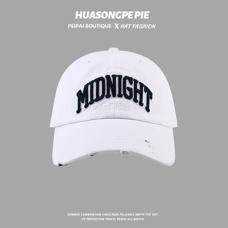 Mooning Print Cotton Cap Black — feature 5