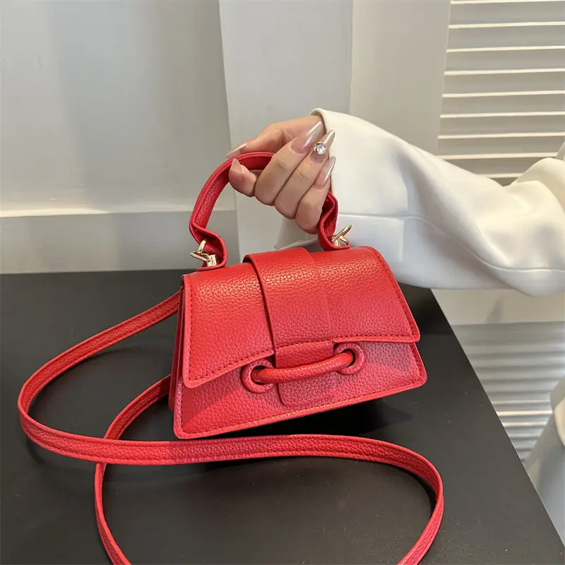 Yellow Leather Shoulder Bag for Women 2024 - Image 8