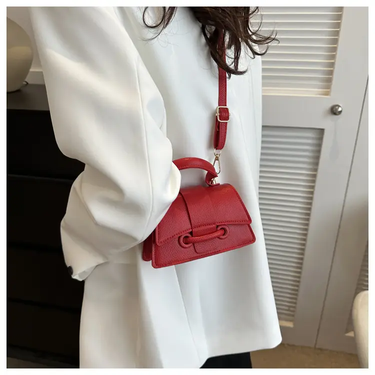 Yellow Leather Shoulder Bag for Women 2024 — feature 15