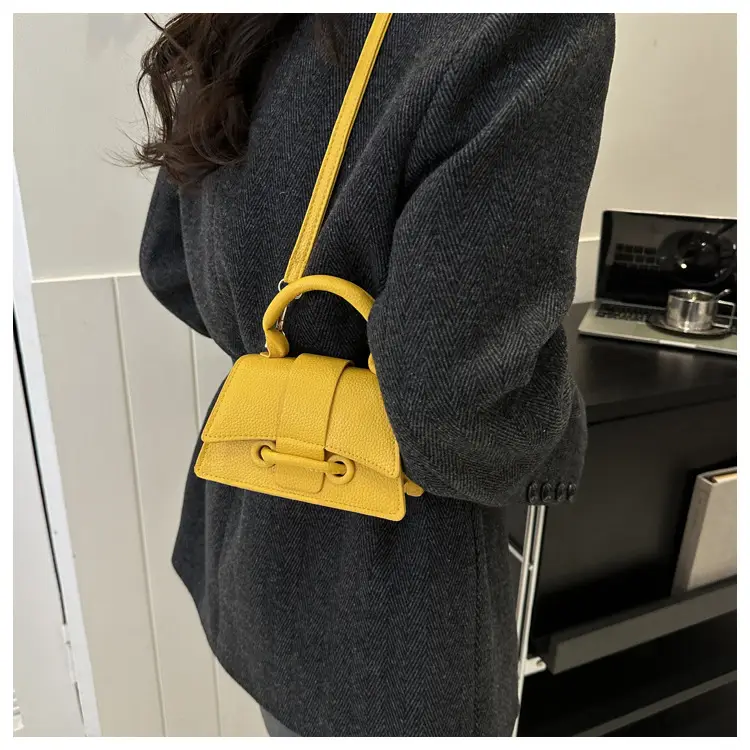 Yellow Leather Shoulder Bag for Women 2024 — feature 8