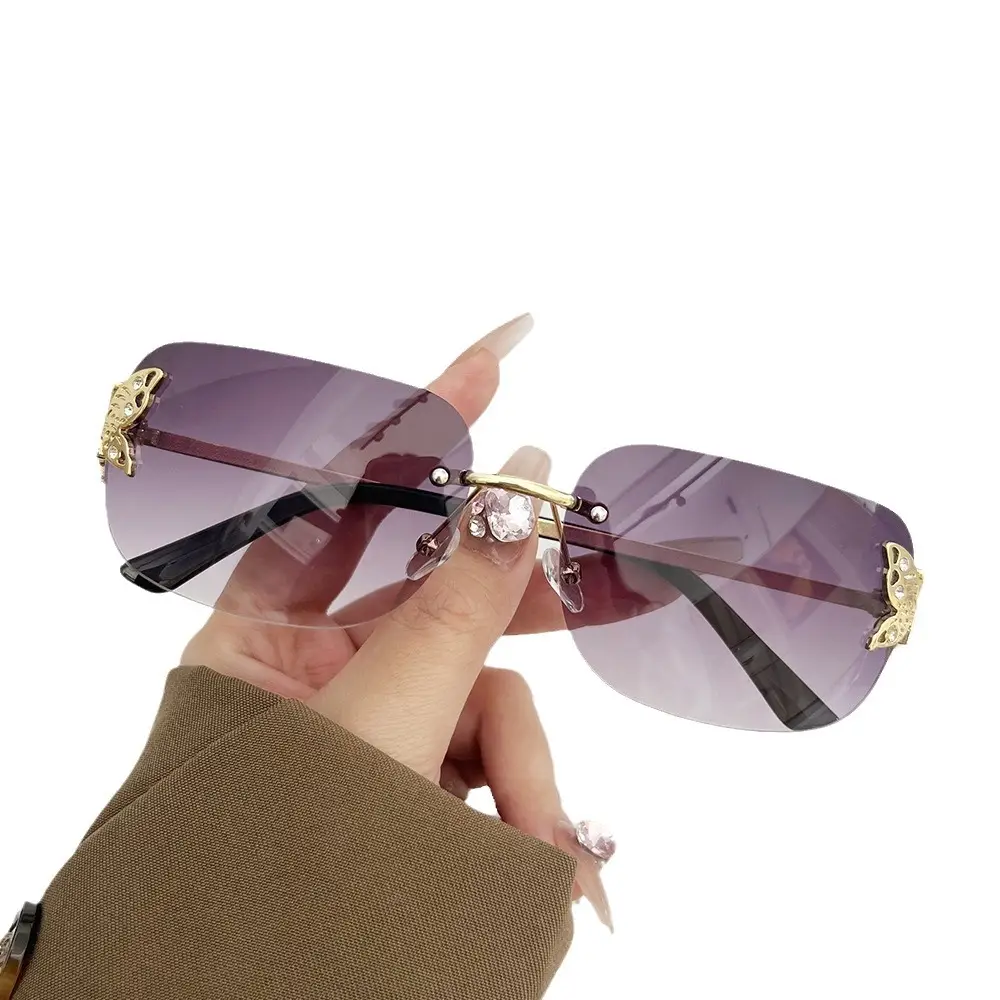 Butterfly Sunglasses for Women with Square Rim & Gold Tint - Image 11