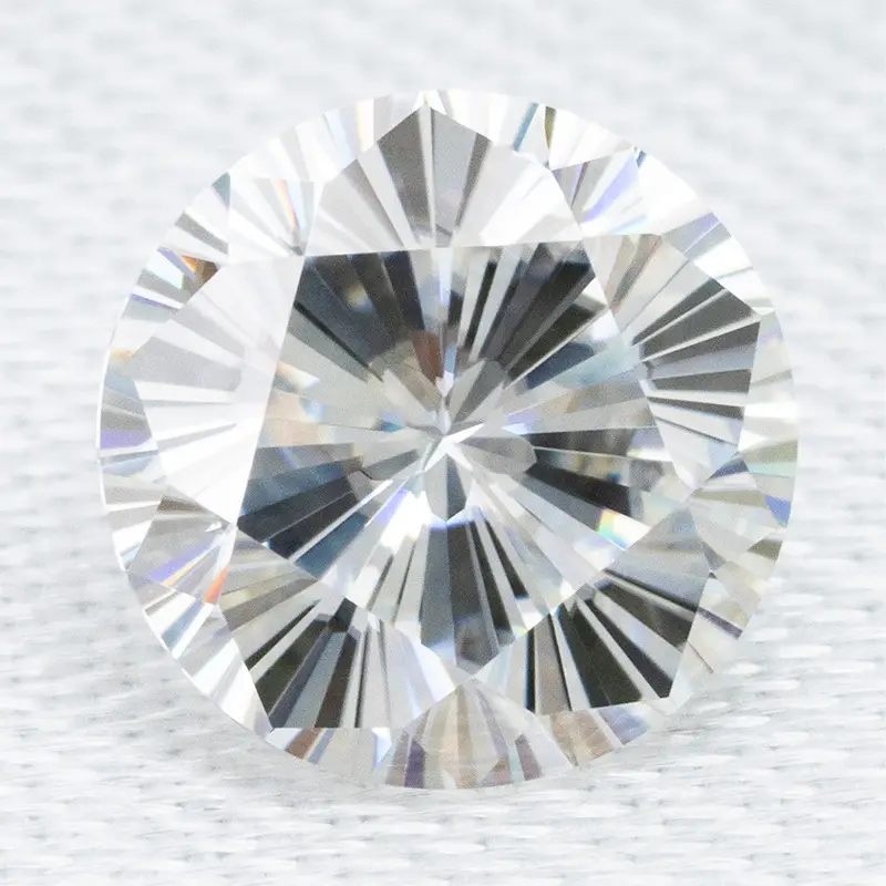Moissanite Round Cut Crystal Stone for Jewelry - Image 3