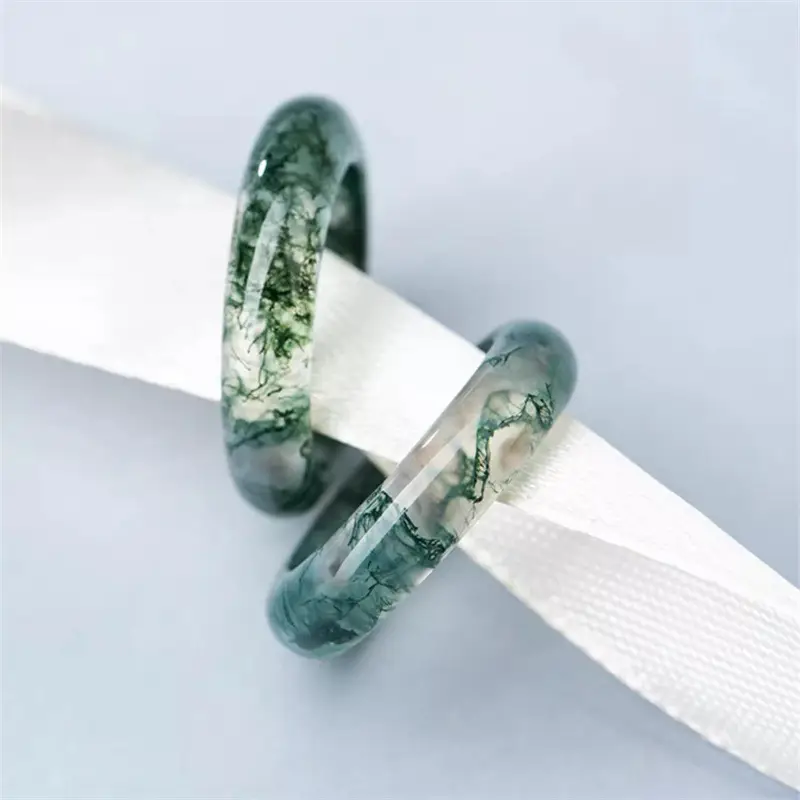 Water Grass Ate Ring Green Chalcedony Pair