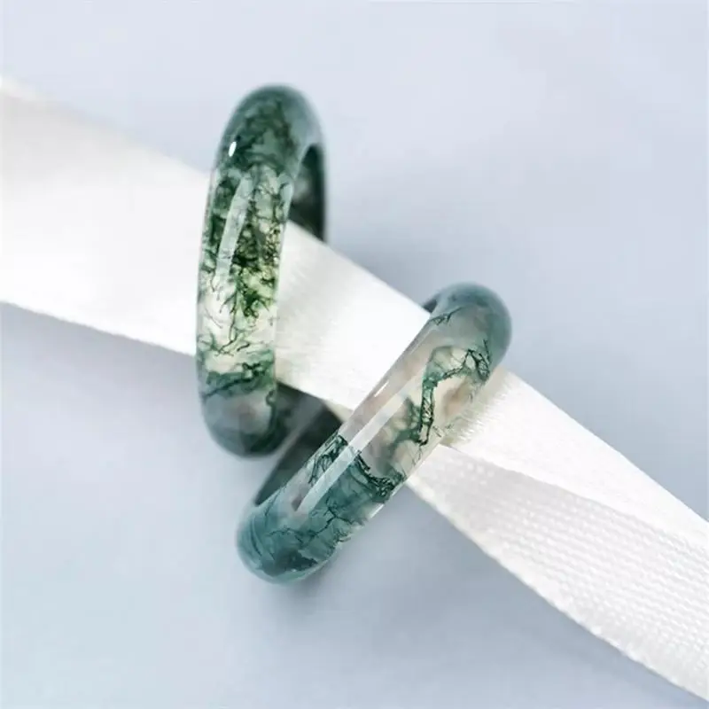 Water Grass Ate Ring Green Chalcedony Pair — feature 4
