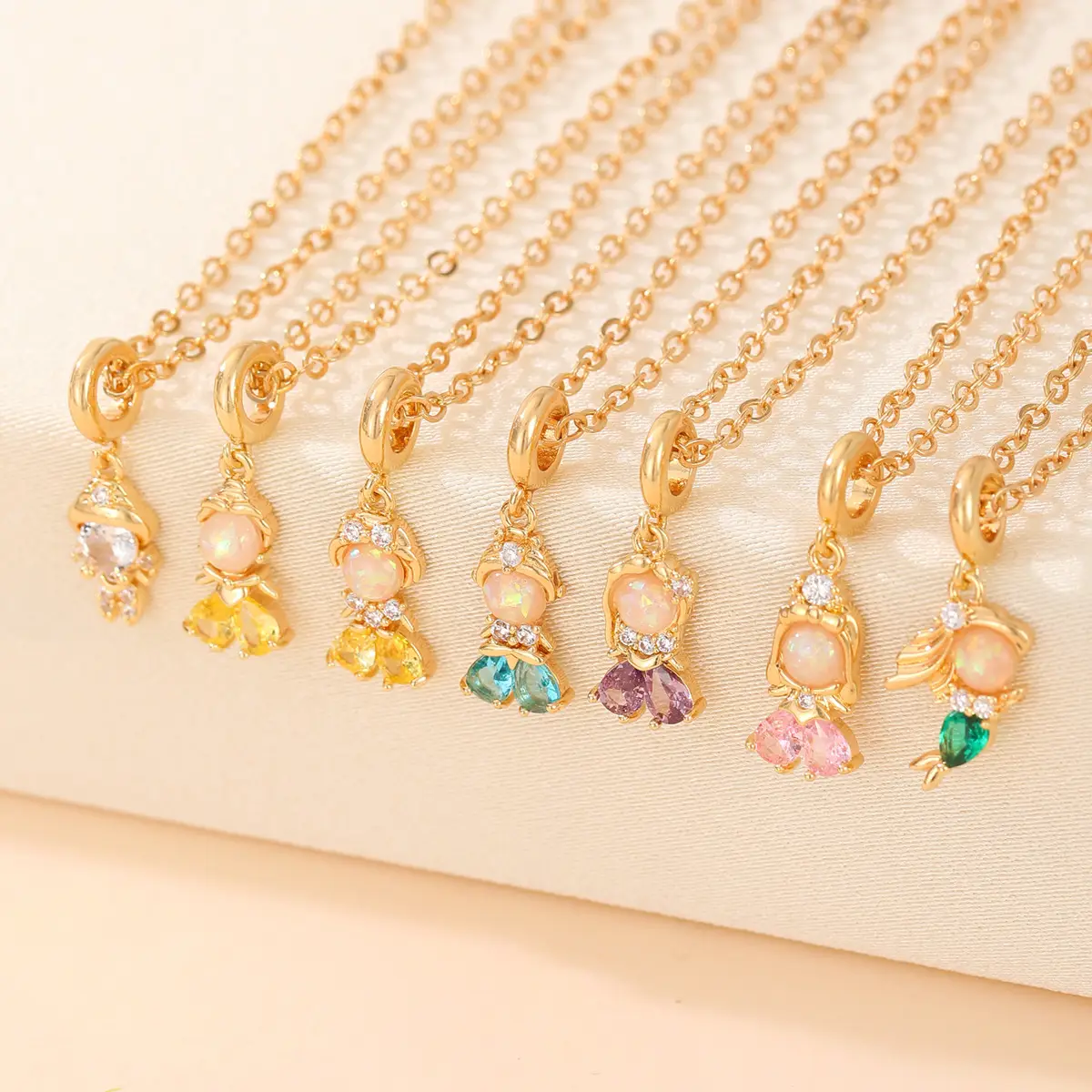 European & American Cross-Country Elegant Fairy Tale Princess Sweet Necklace with Zircon Pendants - Image 10