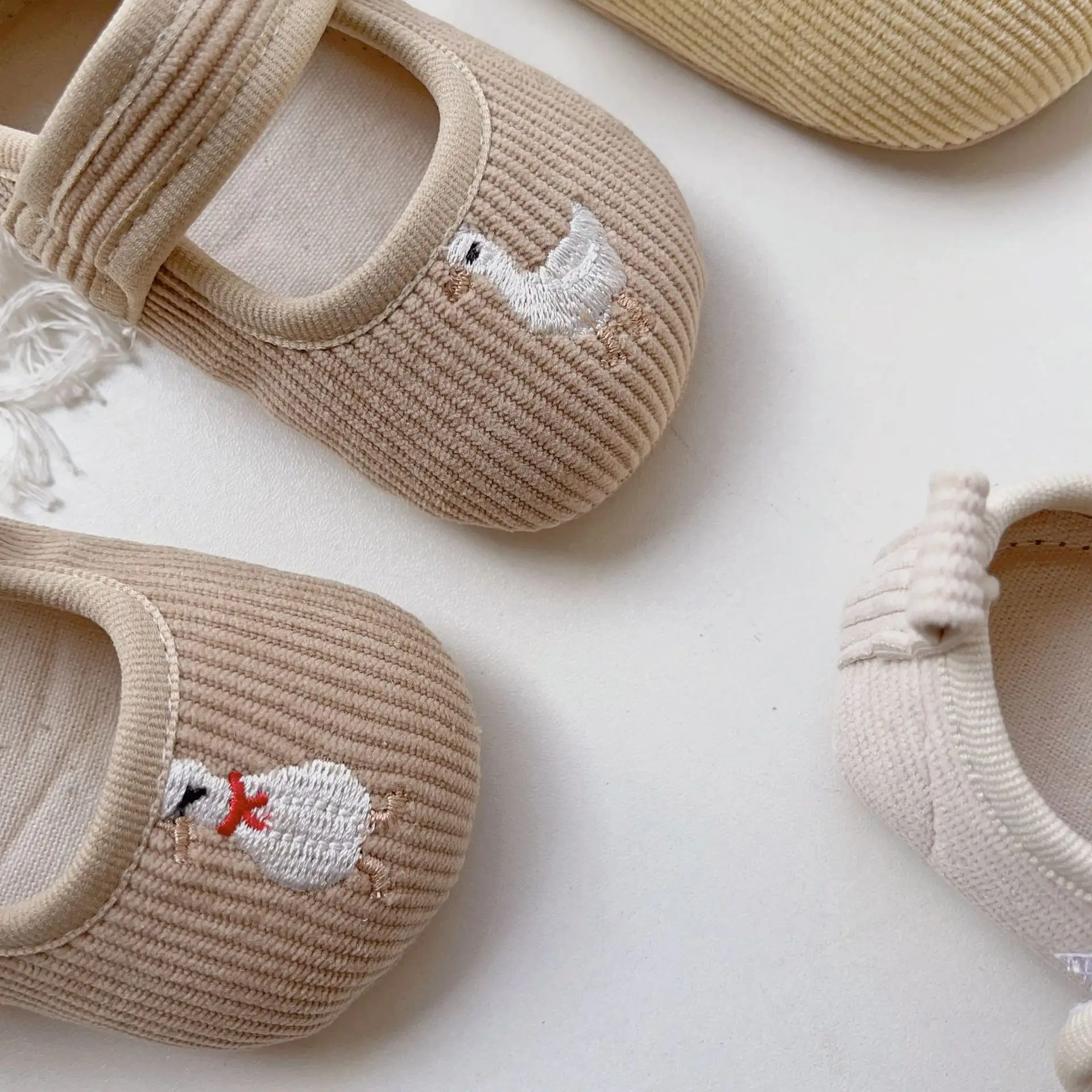 2024 New Baby Shoes Soft Non-Slip Velcro — feature 12