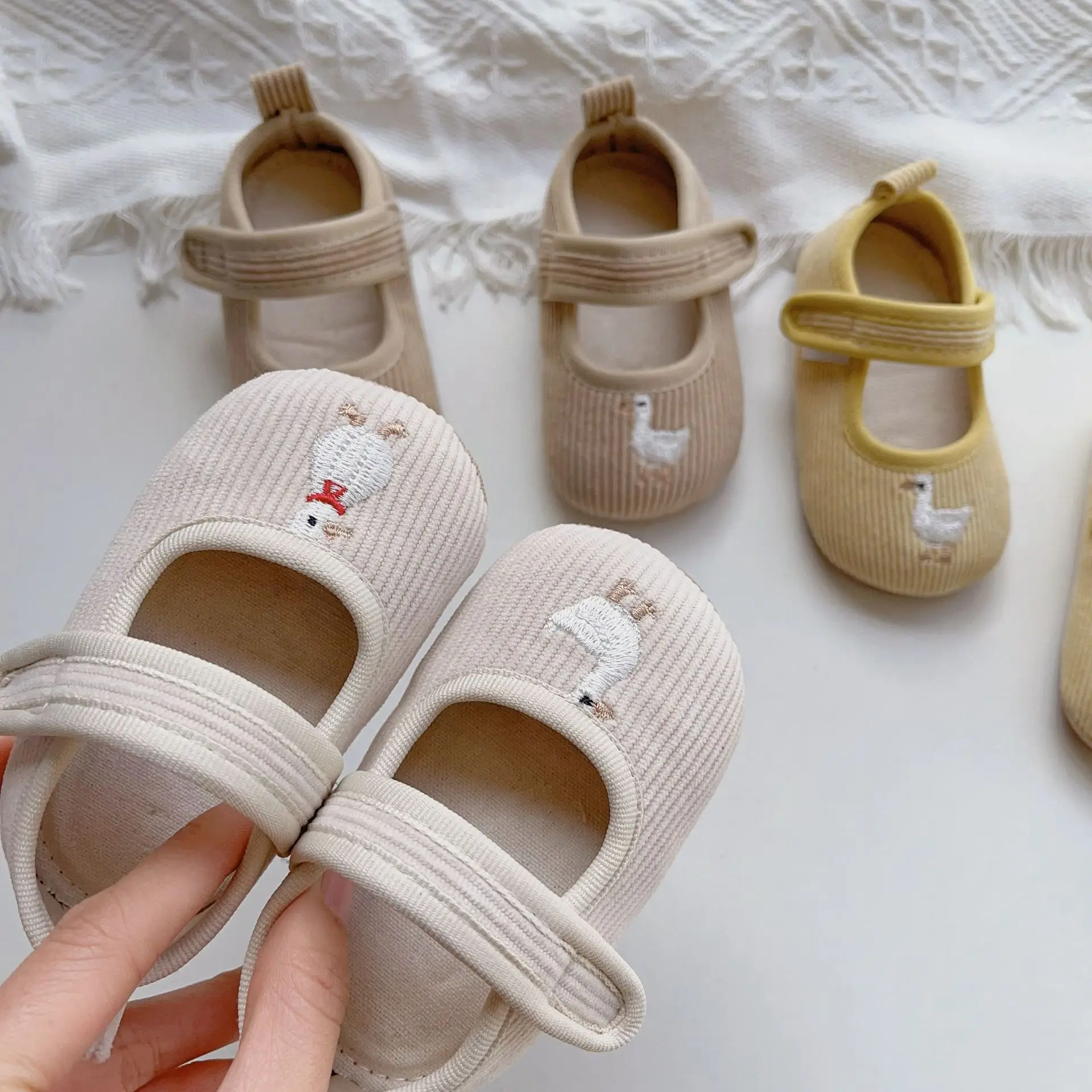 2024 New Baby Shoes Soft Non-Slip Velcro — feature 13