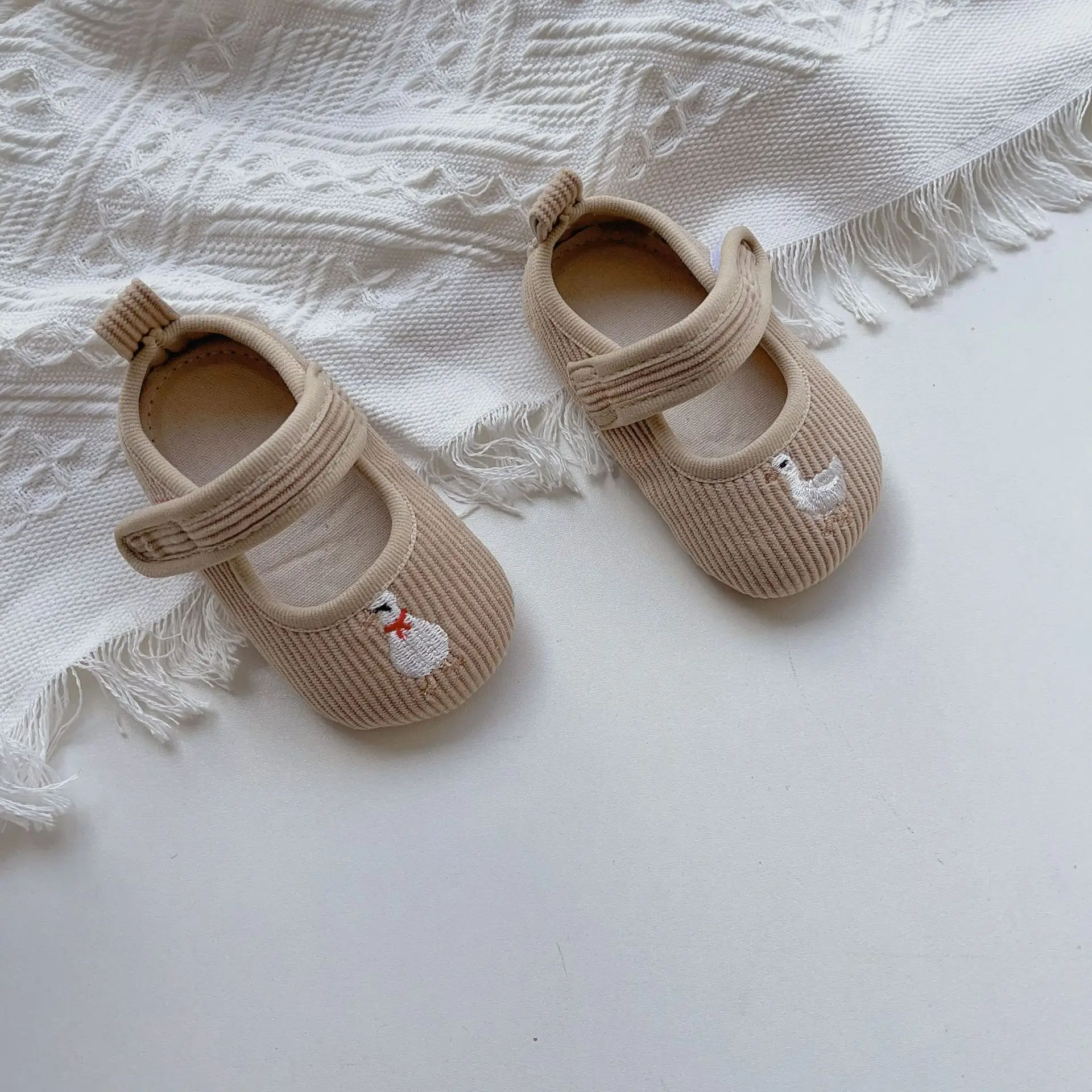 2024 New Baby Shoes Soft Non-Slip Velcro — feature 5