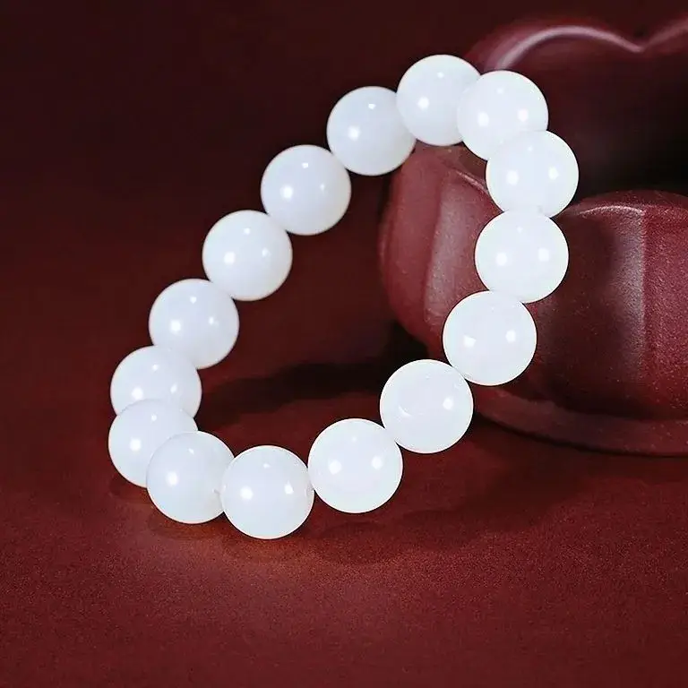 White Jade Single Circle Bracelet for Women - Image 5