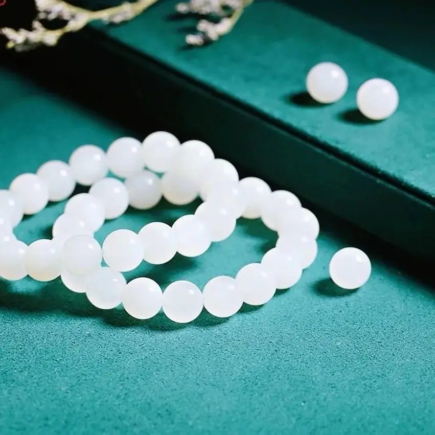 White Jade Single Circle Bracelet for Women — feature 3