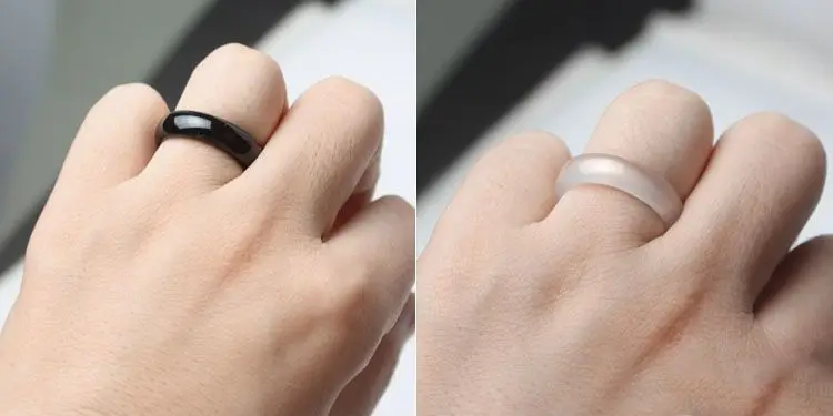 Black Jade Couple Rings for Men Women — feature 3