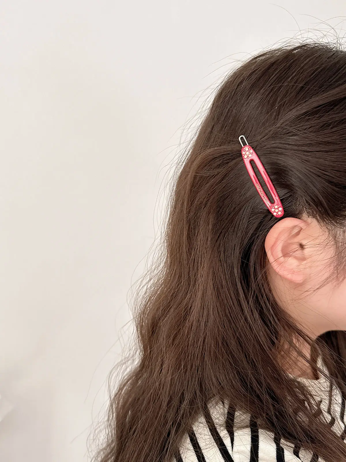 Korean Style Diamond Embroidered Hairpin Clip — feature 10