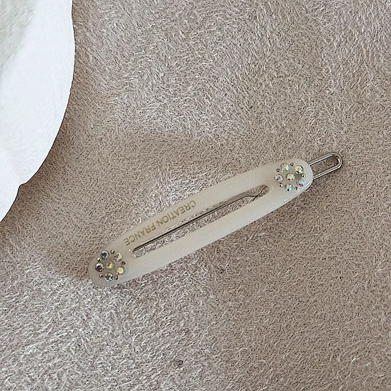 Korean Style Diamond Embroidered Hairpin Clip — feature 25