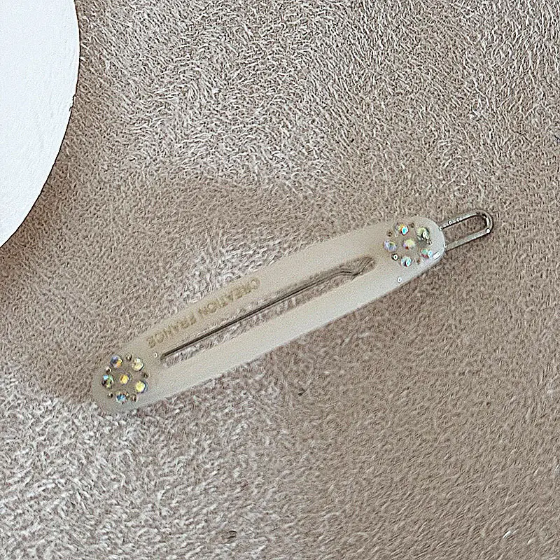 Korean Style Diamond Embroidered Hairpin Clip — feature 27