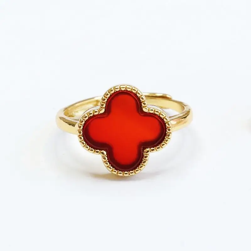 Red Agate Four-Leaf Clover Ring Gold Plated — feature 2