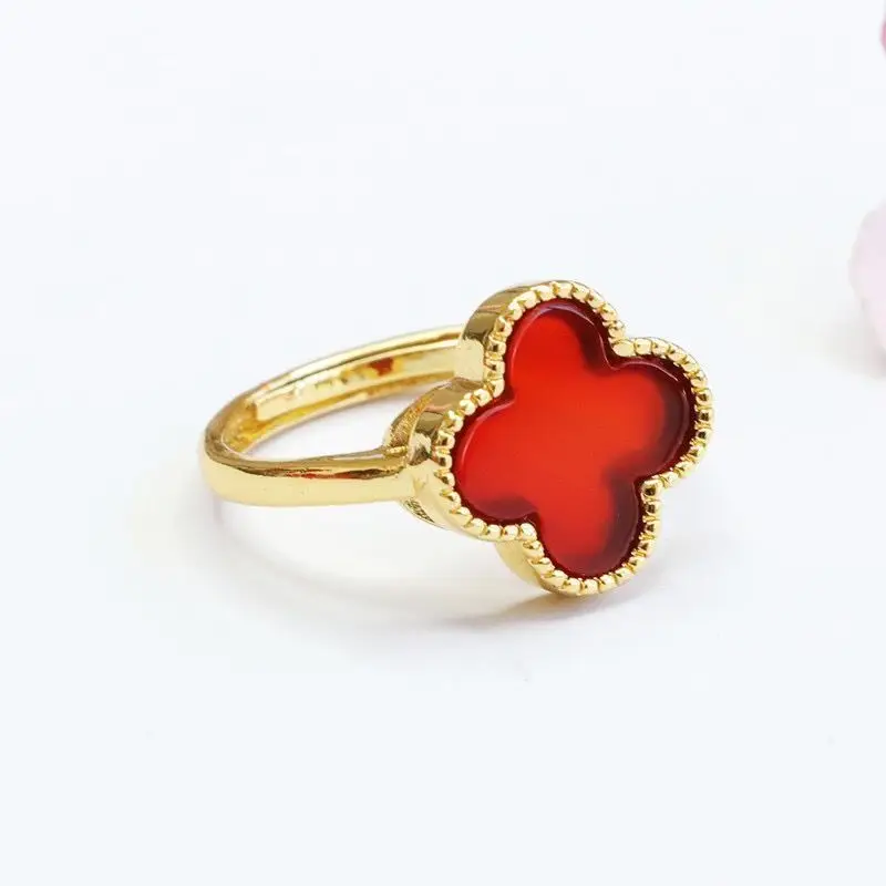 Red Agate Four-Leaf Clover Ring Gold Plated — feature 3