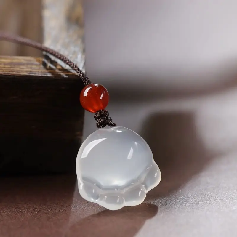 Cute Cat Paw Jade Pendant with Red Stone - Image 4