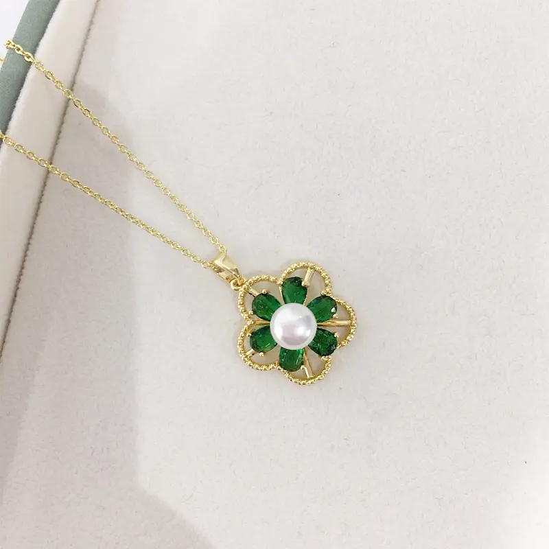 Natural Pearl Necklace with Green Zircon Flower Design — feature 3