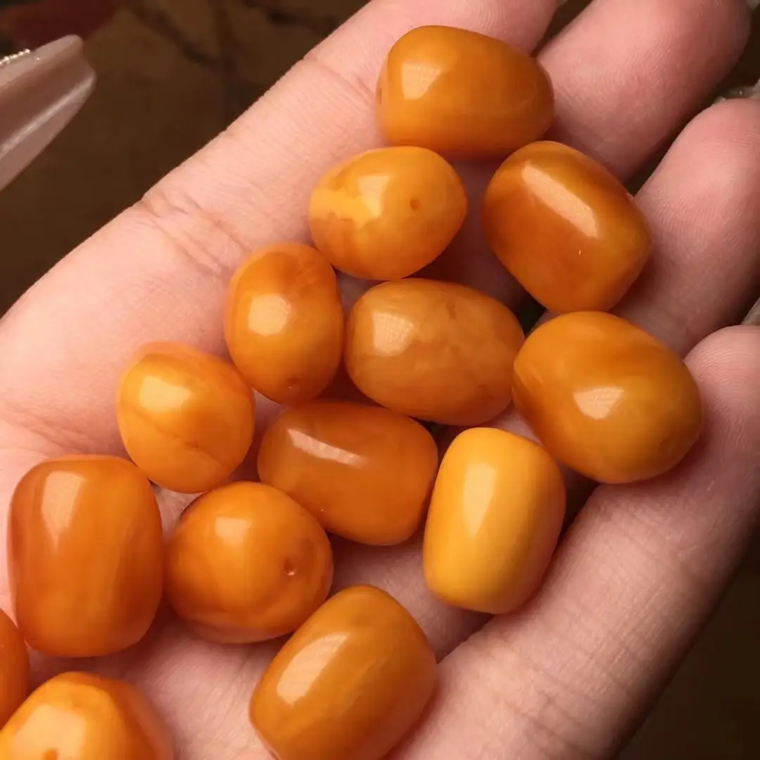 Natural Old Beeswax with Loose Beads for Play & Jewelry - Image 4