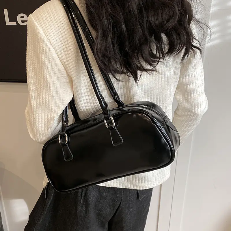 Brown French Niche Shoulder Bag for Women 2023 — feature 10