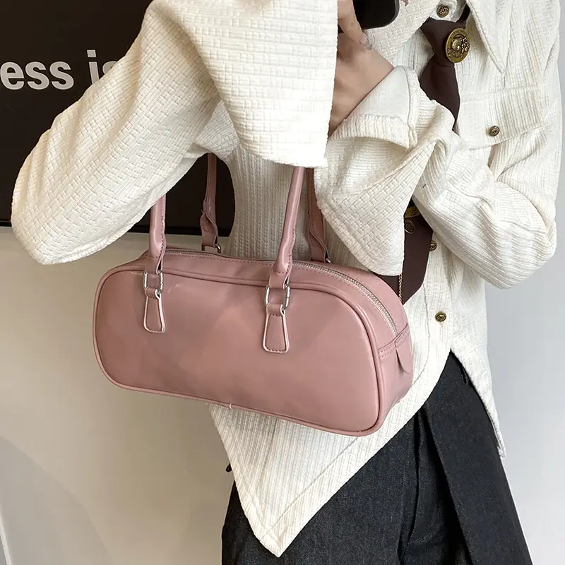 Brown French Niche Shoulder Bag for Women 2023 — feature 12
