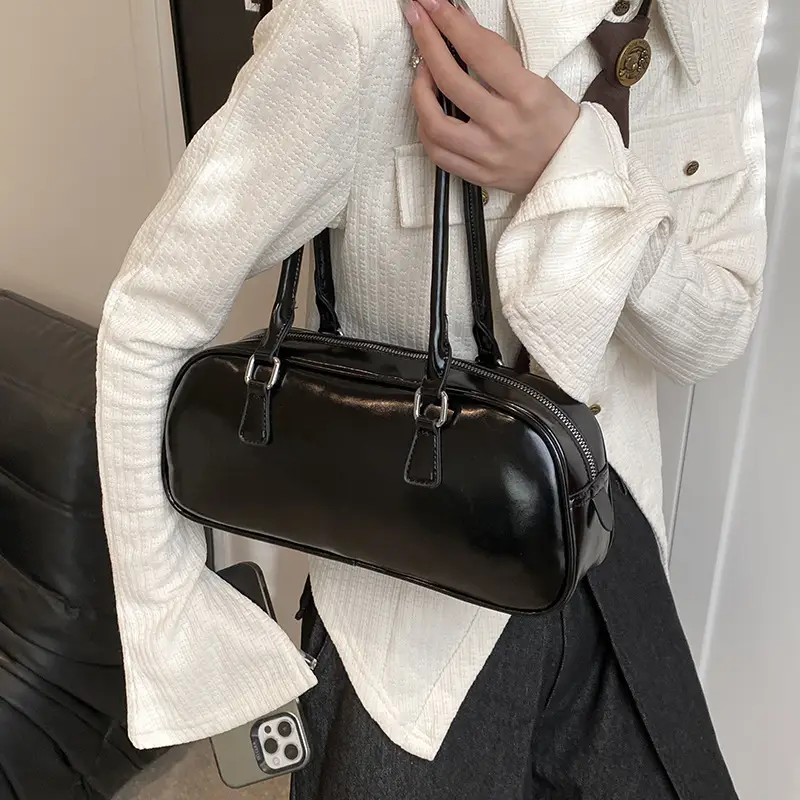 Brown French Niche Shoulder Bag for Women 2023 — feature 9