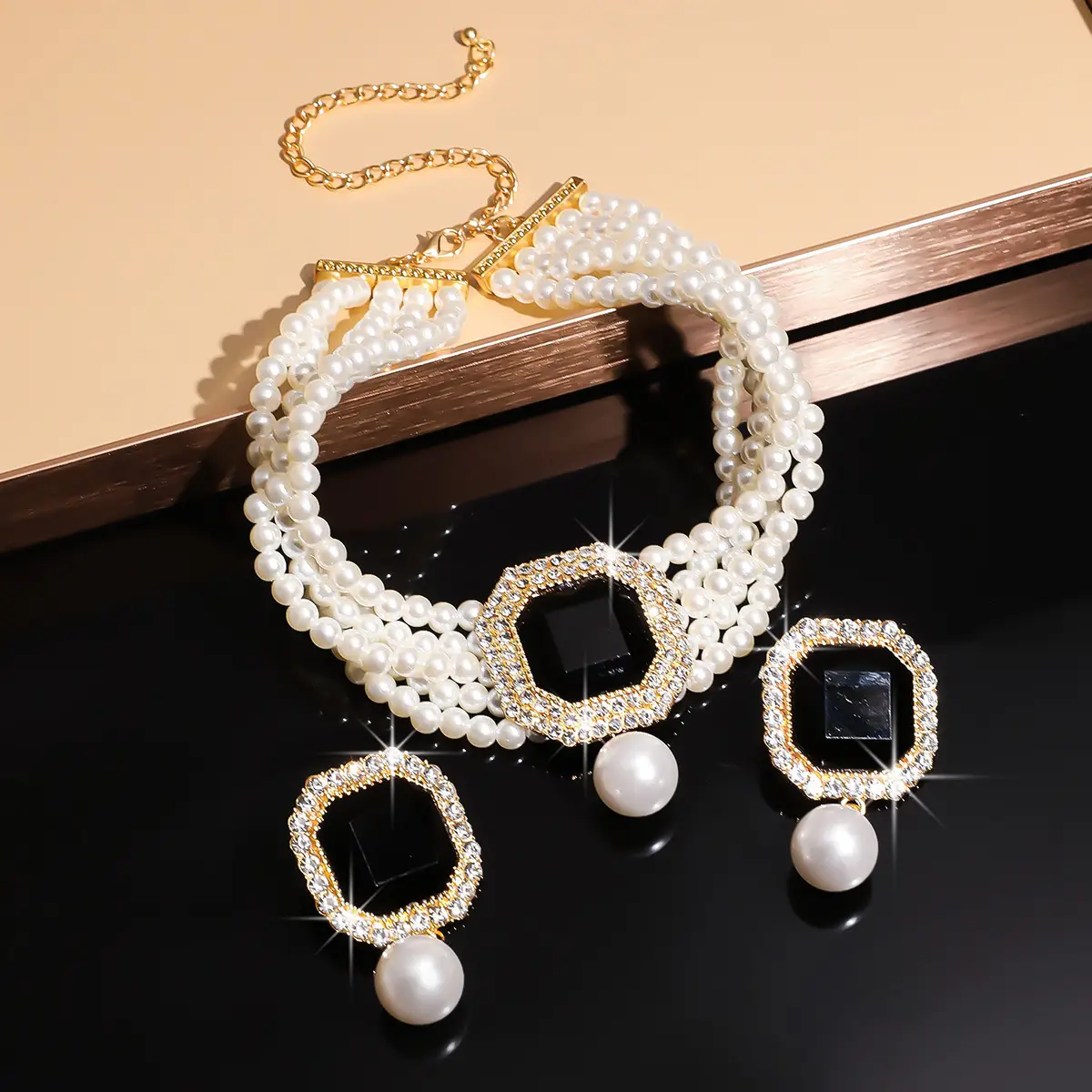 Luxury Multi-Layer Pearl & Crystal Necklace Set — feature 19