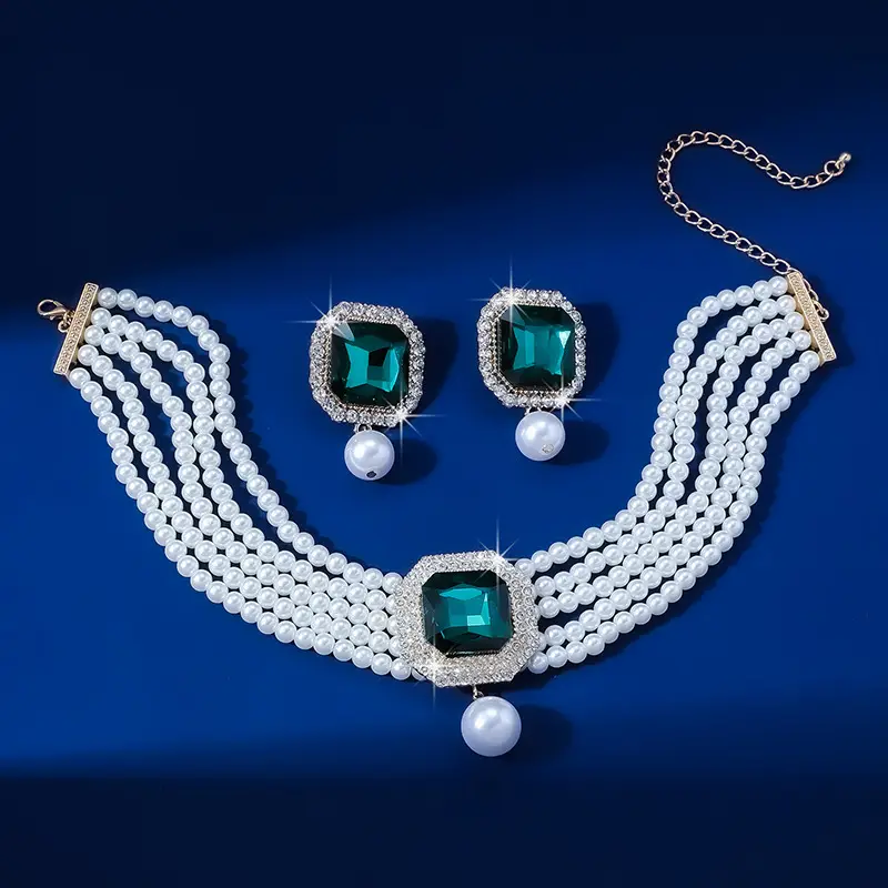 Luxury Multi-Layer Pearl & Crystal Necklace Set — feature 4