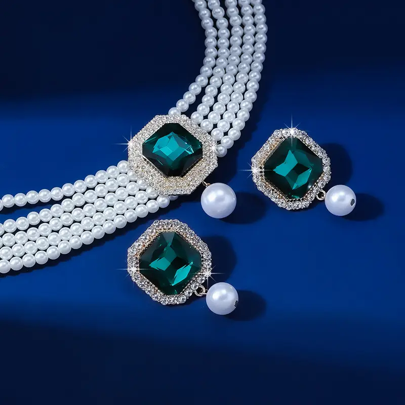 Luxury Multi-Layer Pearl & Crystal Necklace Set — feature 5