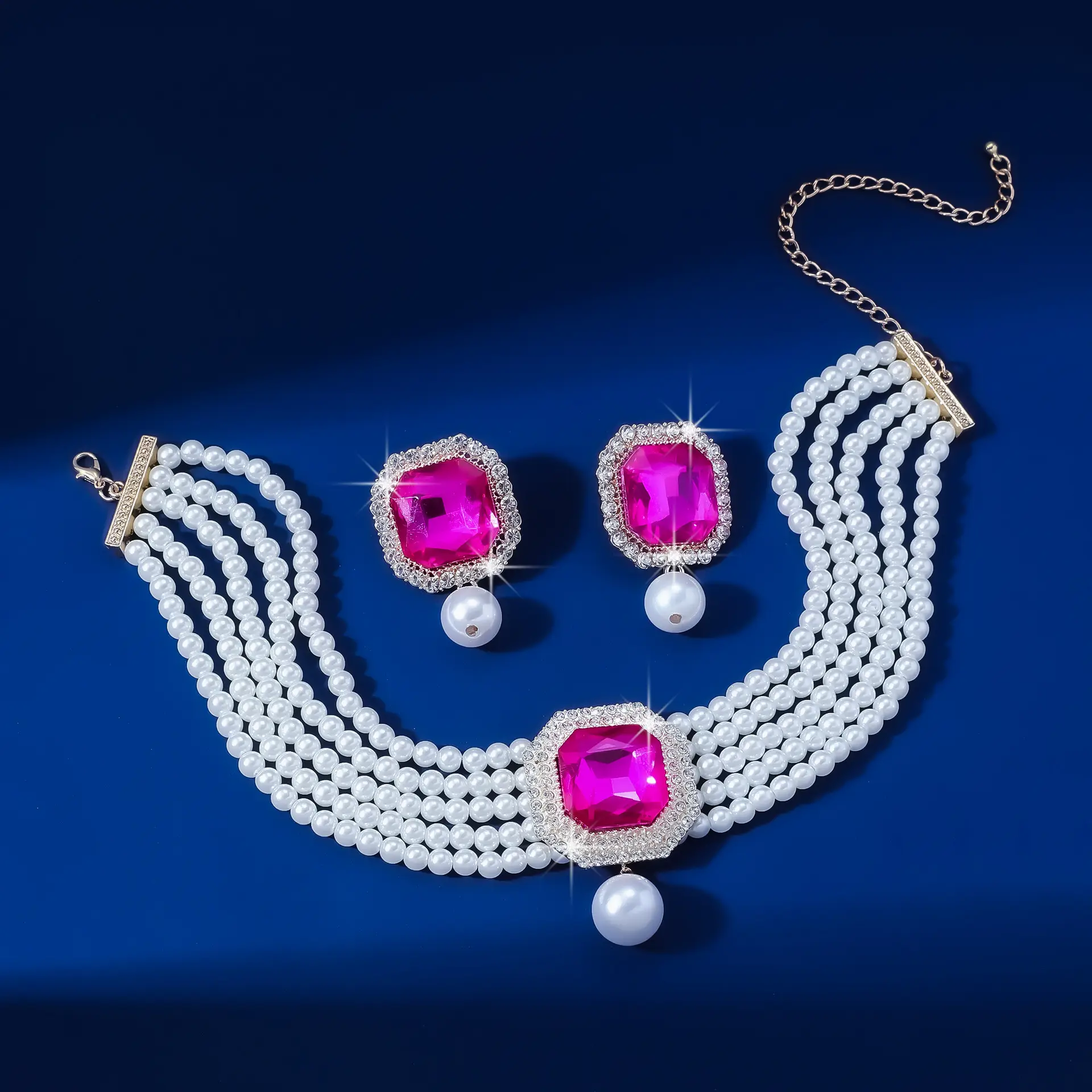 Luxury Multi-Layer Pearl & Crystal Necklace Set — feature 8