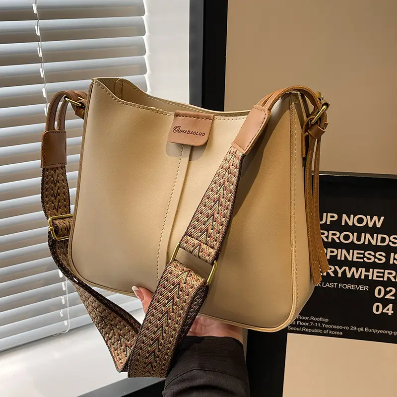 Korean Style Wide Strap Shoulder Bag for Women - Image 3