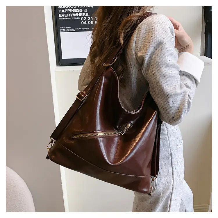 Retro Textured Shoulder Bag for Women 2024 — feature 10