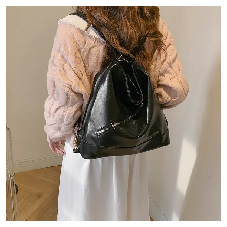 Retro Textured Shoulder Bag for Women 2024 — feature 19