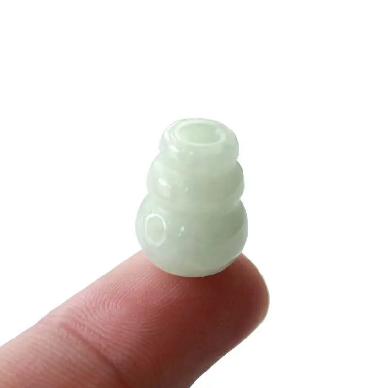 Jade Gourd Buddha Head Necklace with 108 Beads — feature 3