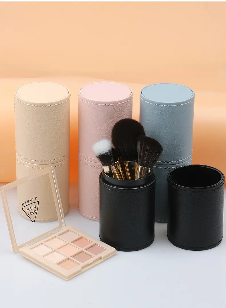 Mini Makeup Brush Storage Cylinder with Eyebrow Pen — feature 17