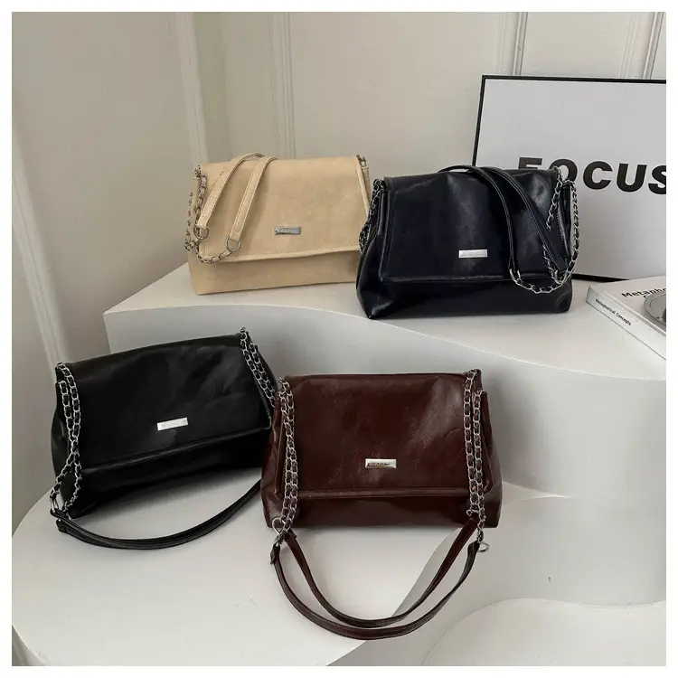 Black Korean Style Chain Shoulder Bag for Women 2024 - Image 6