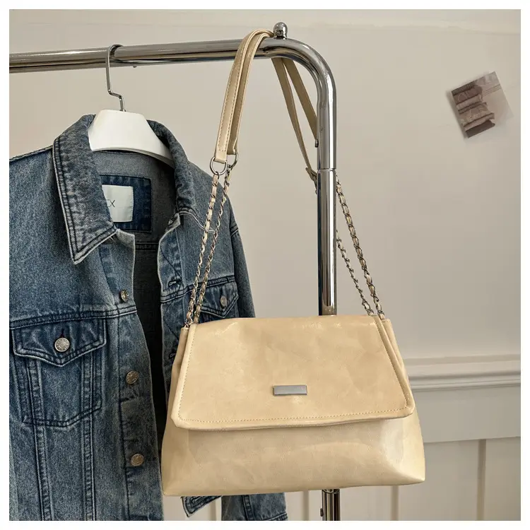 Black Korean Style Chain Shoulder Bag for Women 2024 — feature 38
