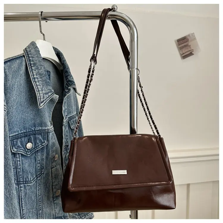 Black Korean Style Chain Shoulder Bag for Women 2024 — feature 39