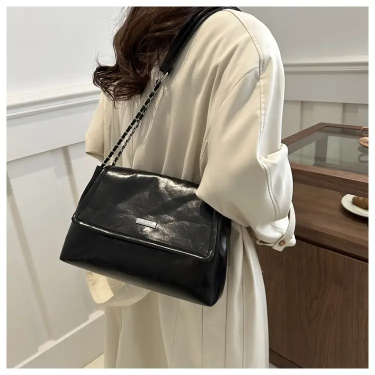 Black Korean Style Chain Shoulder Bag for Women 2024 — feature 41