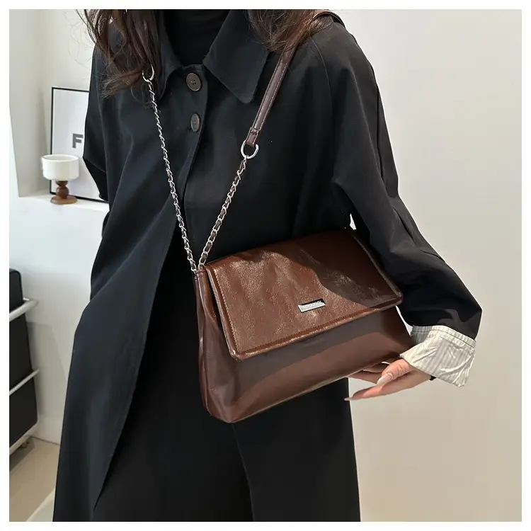 Black Korean Style Chain Shoulder Bag for Women 2024 — feature 46