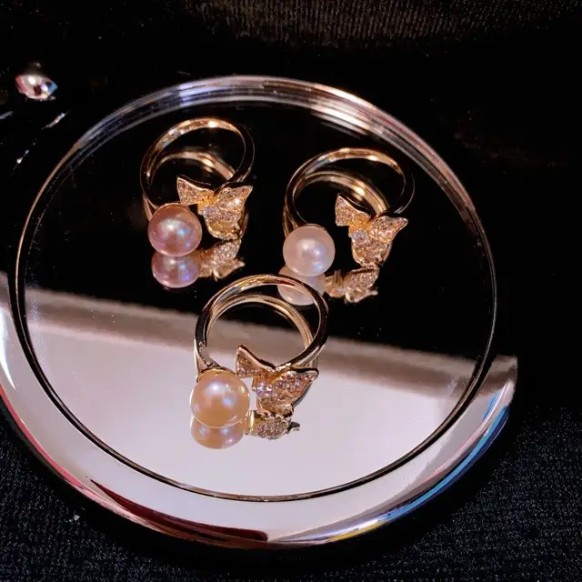 Adjustable Pearl Flower Ring with Zircon Accents