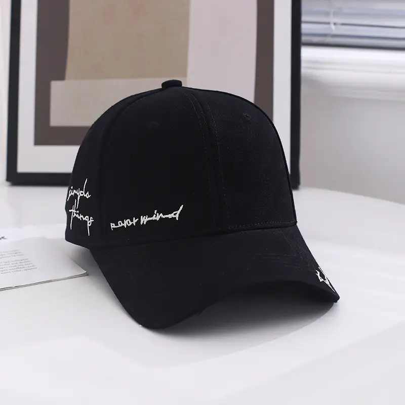 Black Korean Style Peaked Cap for Men Women - Image 4
