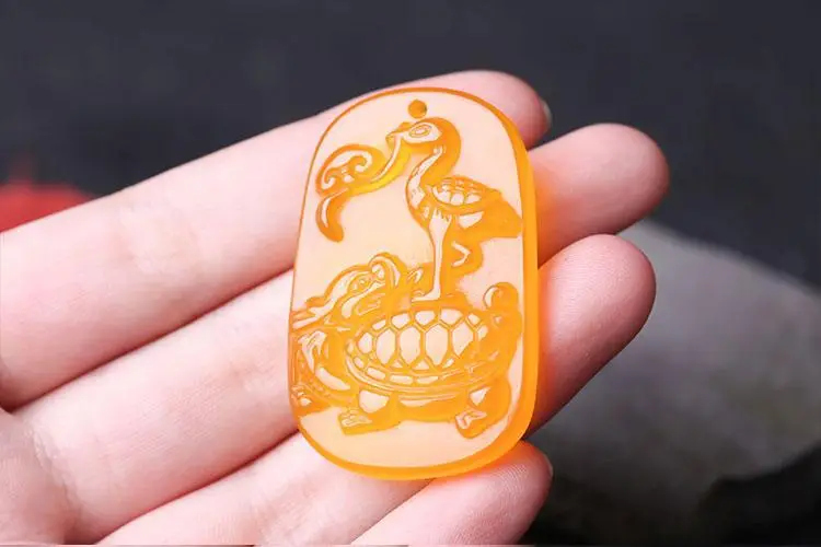 Huang Chalcedony Dragon Turtle Pendant Necklace — feature 7