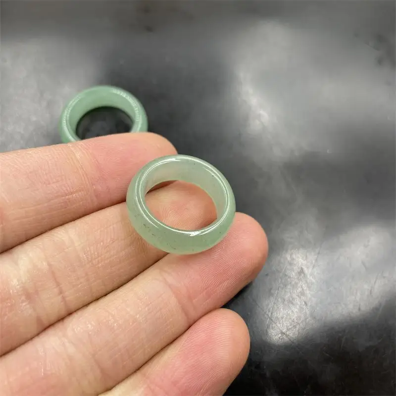 Transparent Green Yuan Ji Style Adjustable Rings — feature 3